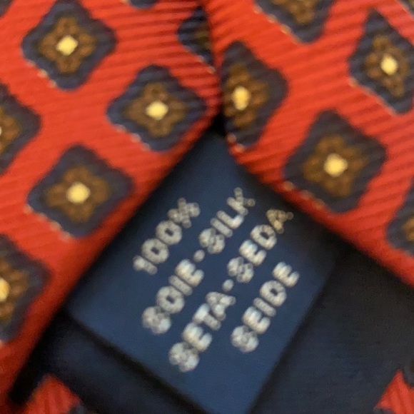 Breuer Red Diamond Pattern Silk Tie Handmade Italy - Picture 4 of 4